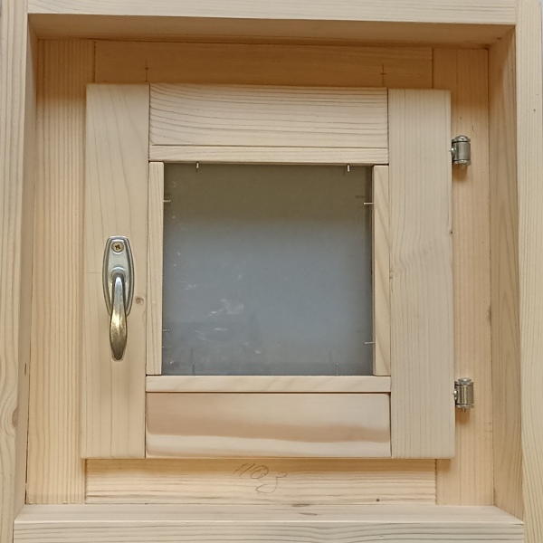 Окно деревянное с двойным остеклением Графит 40*40 и коробкой-обогащением 